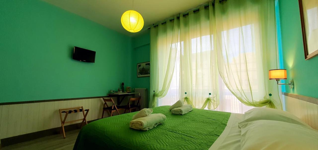 Il Giglio Guest House Флоренция Экстерьер фото